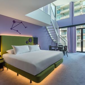 Duplex Familie Kamer met Twee Aparte Bedden